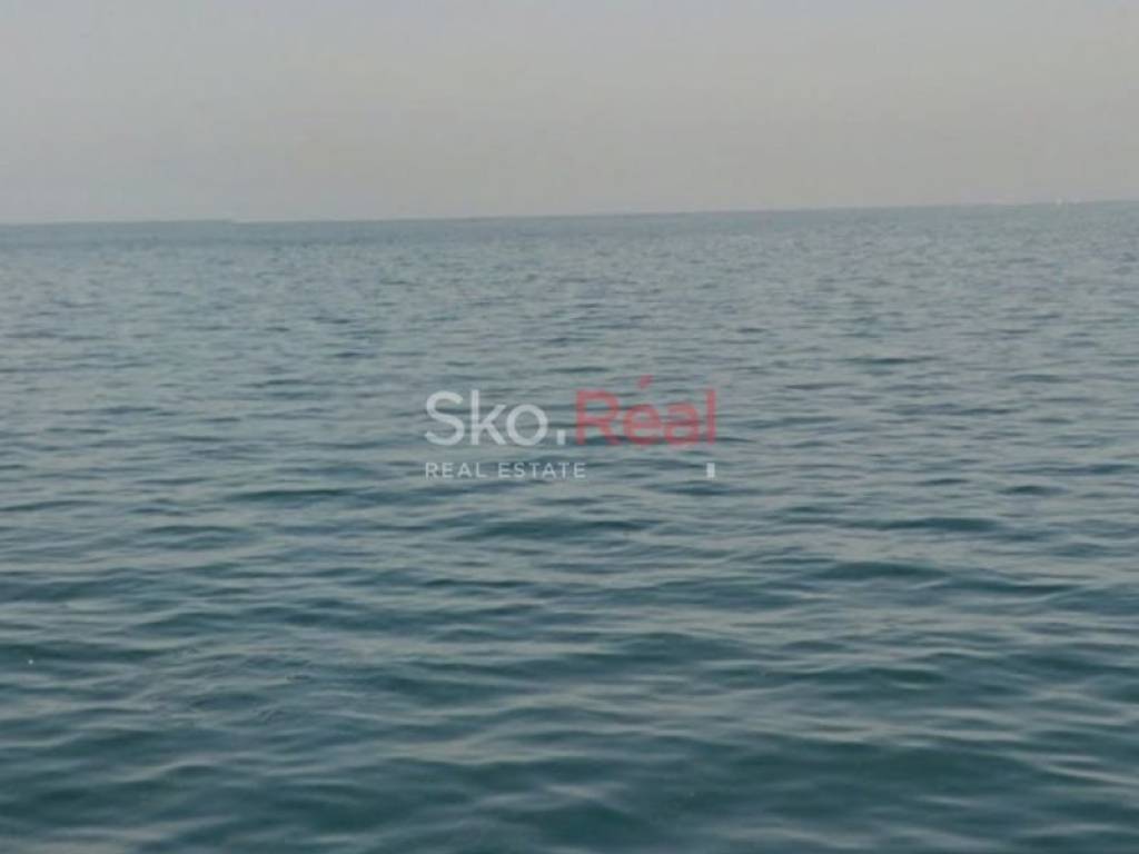 Νέα παραλία