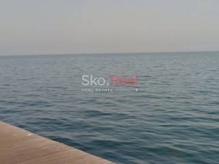 Νέα παραλία