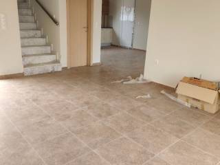 Σαλονι-Καθιστικο