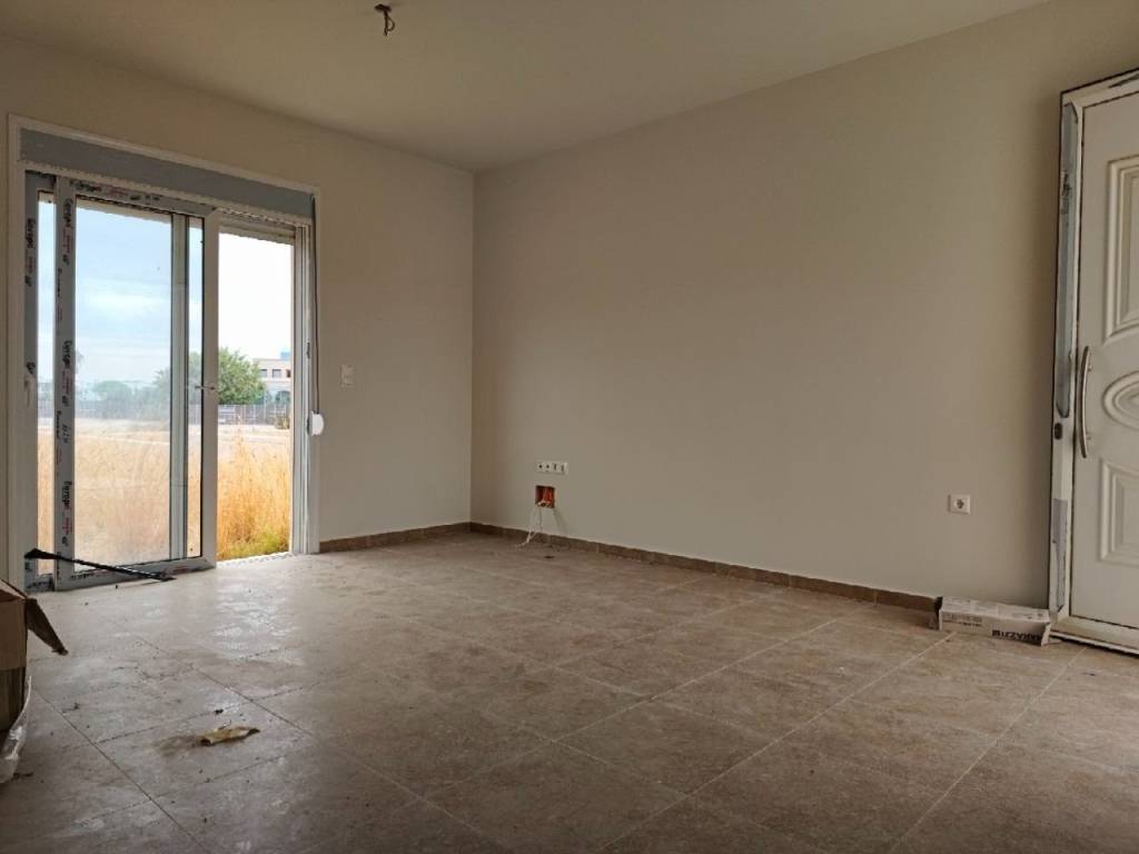 Σαλονι-Καθιστικο