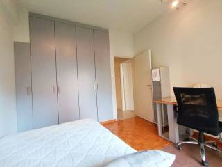 Άποψη πίσω υπνοδωματίου / Rear bedroom view