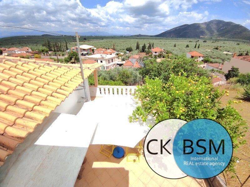 Θέα από μπαλκόνι