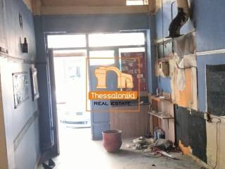 Πλ. Δώδεκα Αποστόλων, Κατάστημα, 35 τ.μ.