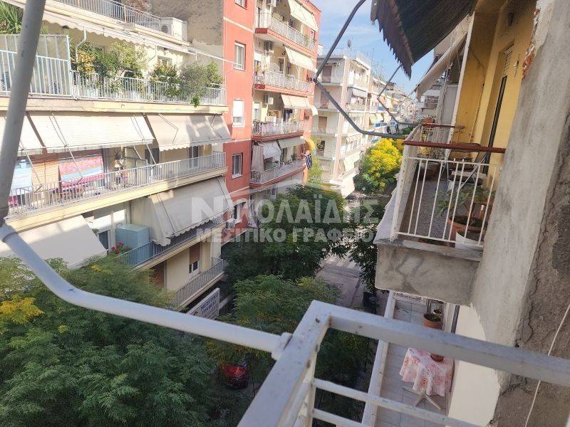 Θέα από μπαλκόνι