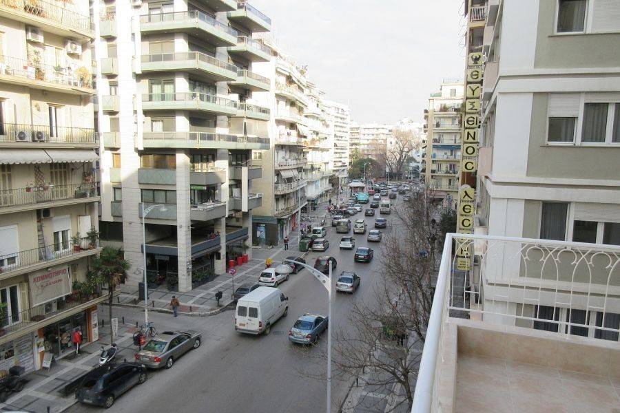 Θέα από μπαλκόνι