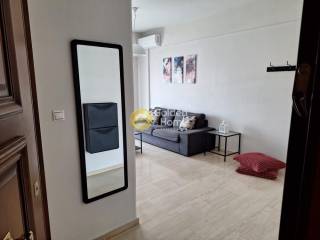 Χολ - Διάδρομος