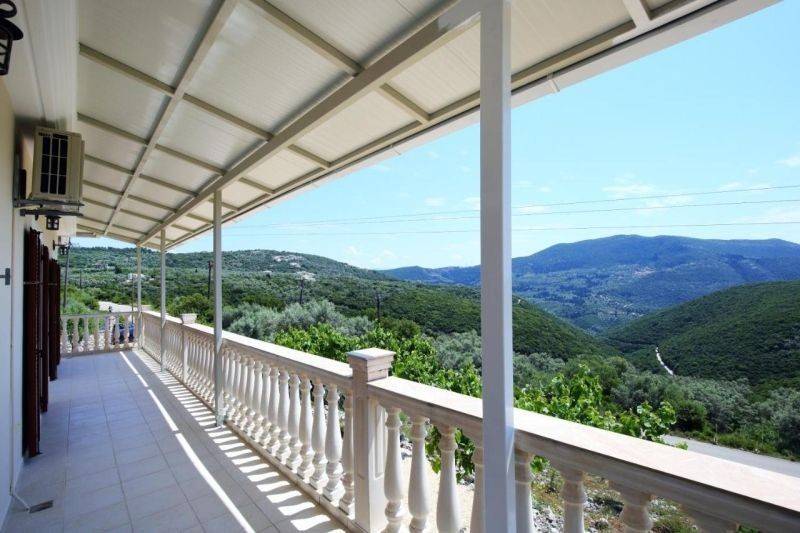 Θέα από μπαλκόνι