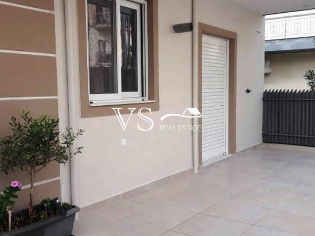 Θέα απο μπαλκόνι