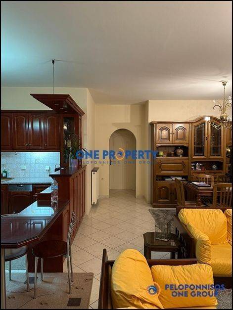 Σαλόνι - Κουζίνα