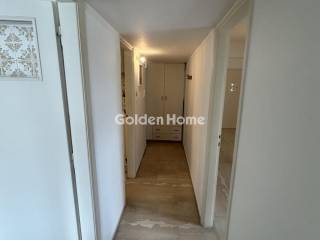 Χολ - Διάδρομος