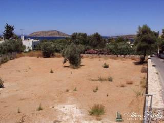 Οικόπεδο 1.100 τ.μ. με θέα θάλασσα