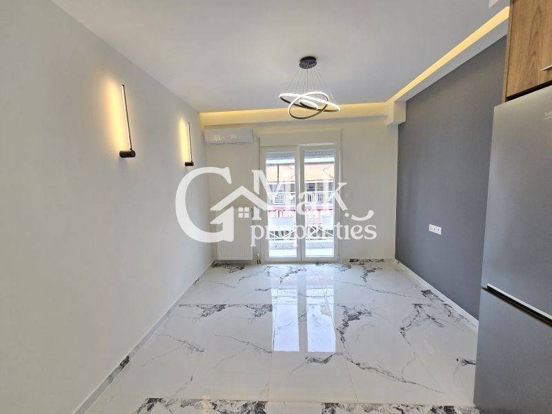 Σαλοκουζίνα