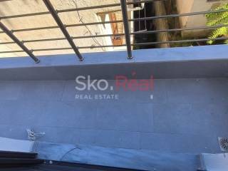 Πίσω μπαλκόνι