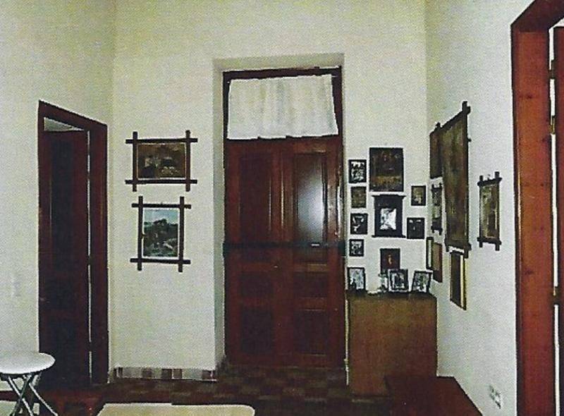 Φωτογραφία εσωτερικού χώρου ισόγειου διατηρητέου κτιρίου