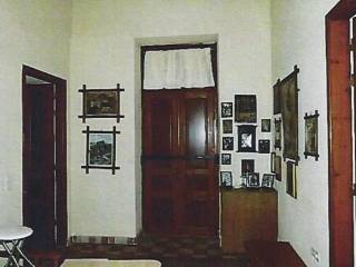 Φωτογραφία εσωτερικού χώρου ισόγειου διατηρητέου κτιρίου