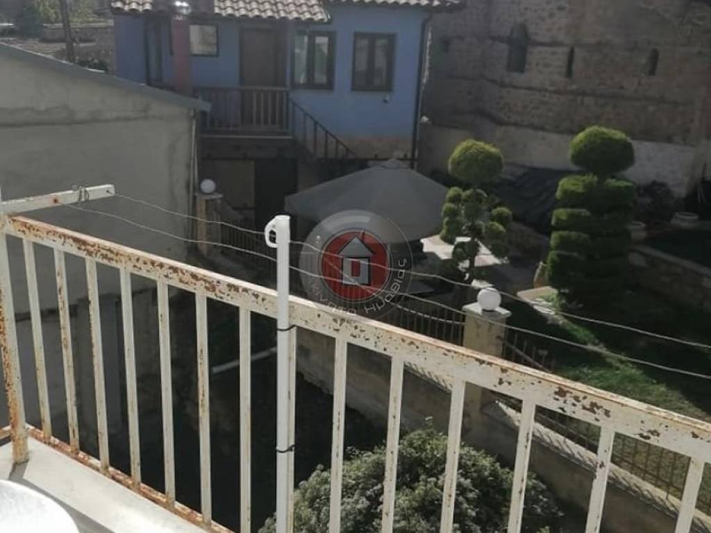 Θέα από μπαλκόνι