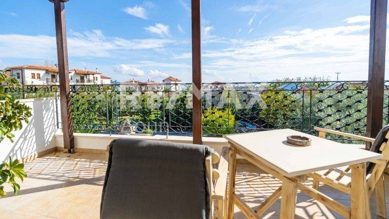 Θέα από μπαλκόνι