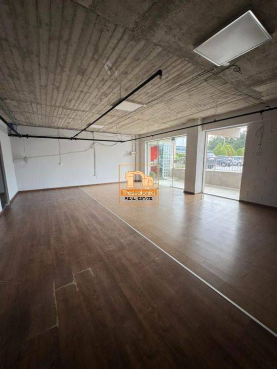 ΒΙ. ΠΑ. Ωραιοκάστρου, Κατάστημα, 173 τ.μ.