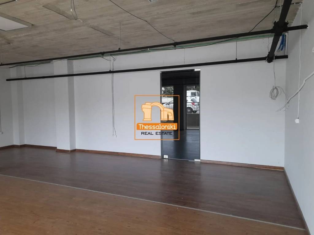 ΒΙ. ΠΑ. Ωραιοκάστρου, Κατάστημα, 173 τ.μ.