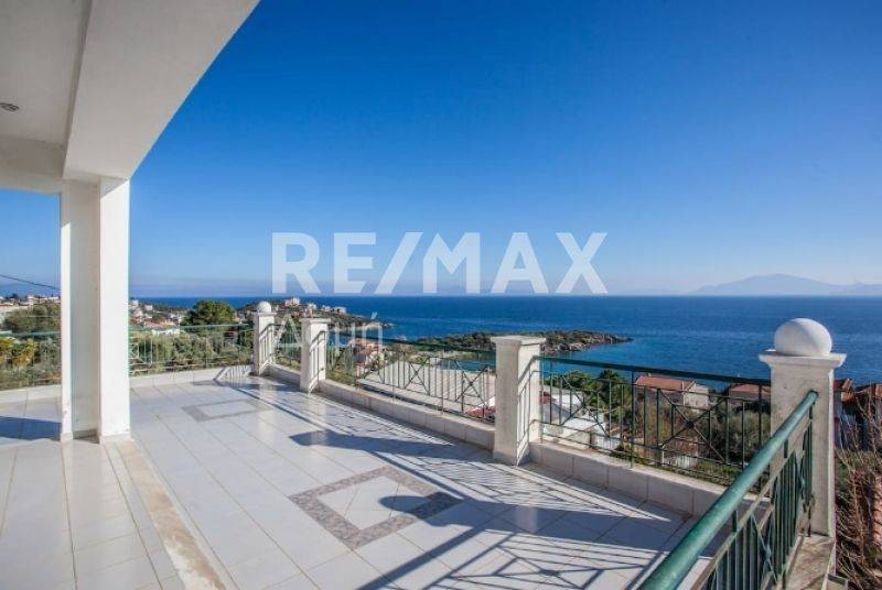 Θέα από μπαλκόνι