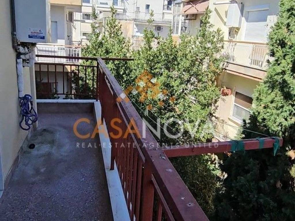 Βεράντα Γωνιακή