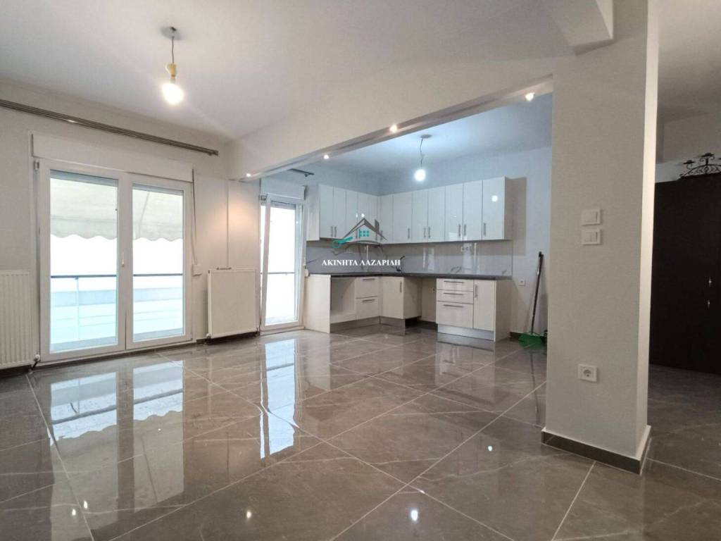 Σαλοκουζίνα