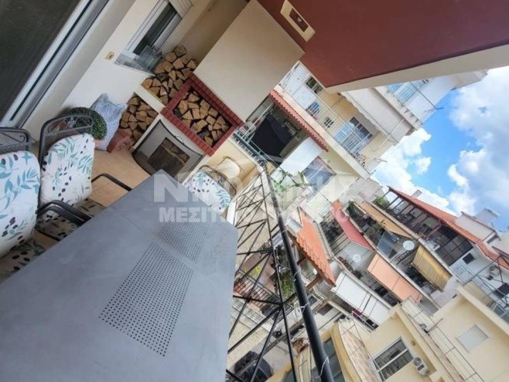 Θέα από μπαλκόνι