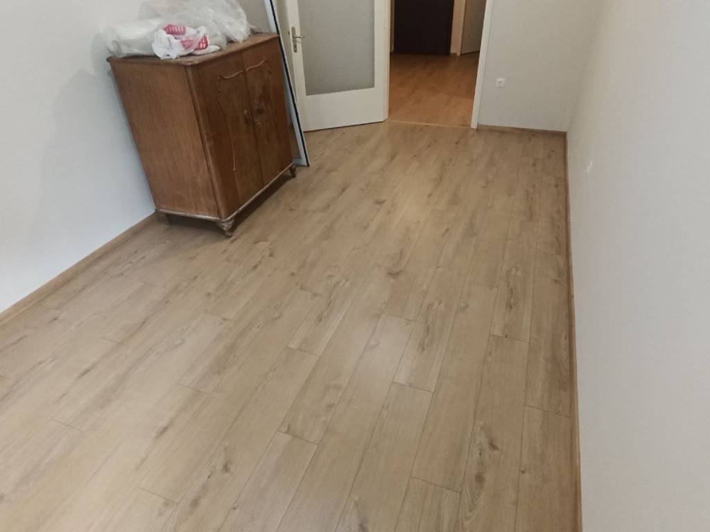 ΣΑΛΟΤΡΑΠΕΖΑΡΙΑ