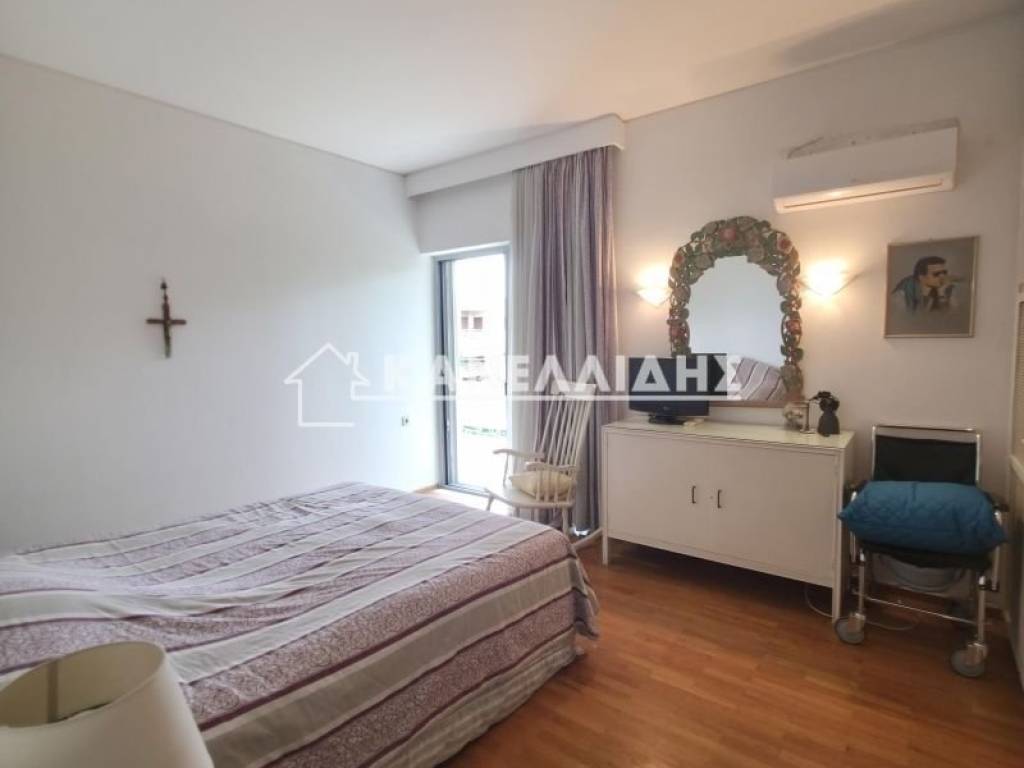 Υπνοδωμάτιο,1