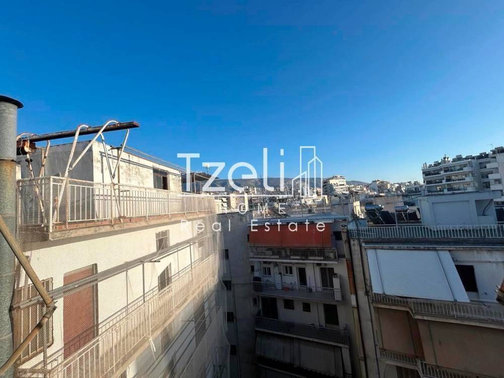 Θέα απο μπαλκόνι