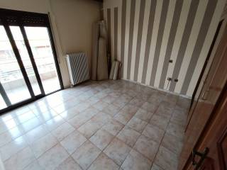 ANYPLACE MESITIKES YPERESIES