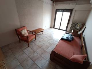 ANYPLACE MESITIKES YPERESIES