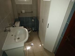 ANYPLACE MESITIKES YPERESIES