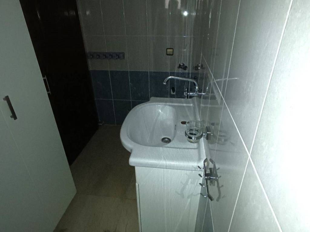 ANYPLACE MESITIKES YPERESIES