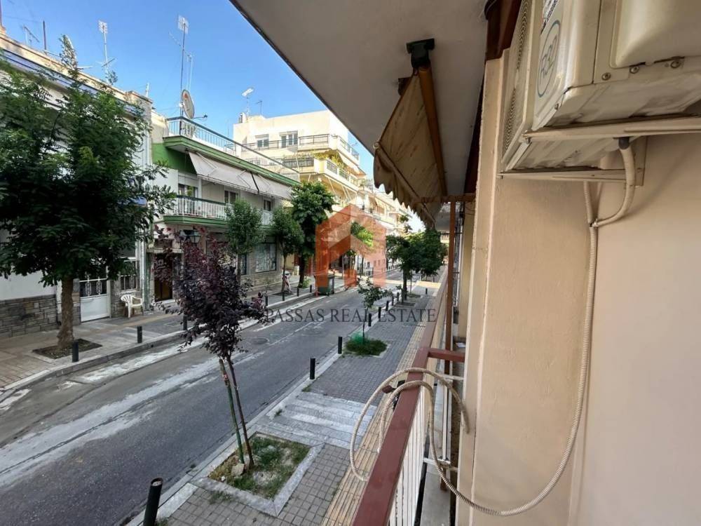 Θέα απο μπαλκόνι