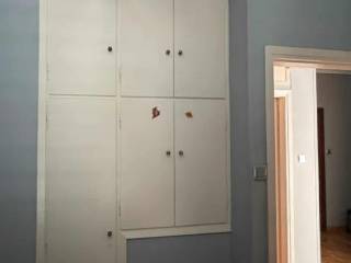 ΕΝΤΟΙΧΙΣΜΕΝΗ ΝΤΟΥΛΑΠΑ