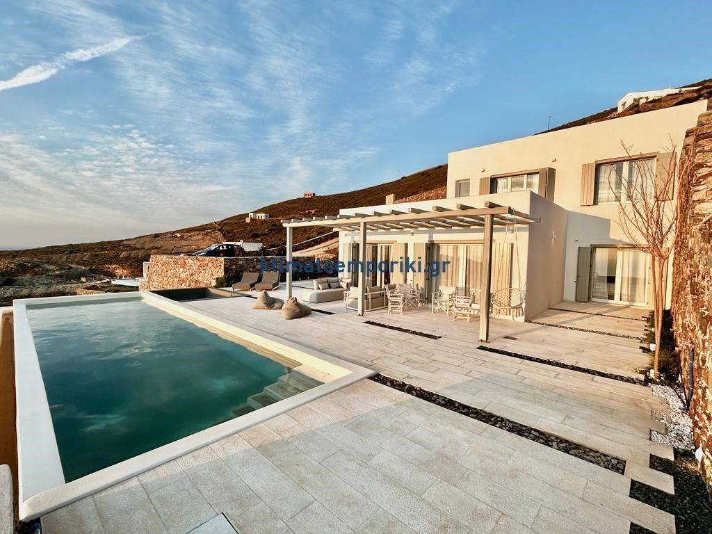 Εξωτερικοι χώροι