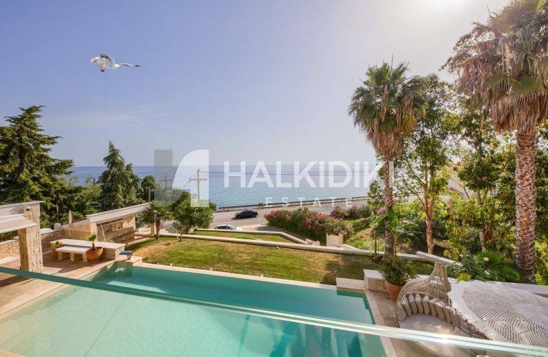 Θέα από μπαλκόνι