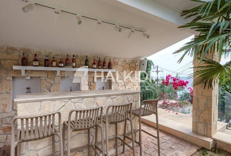 Θέα από μπαλκόνι