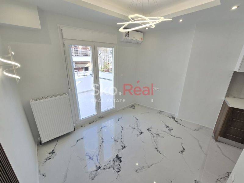 Σαλοκουζίνα