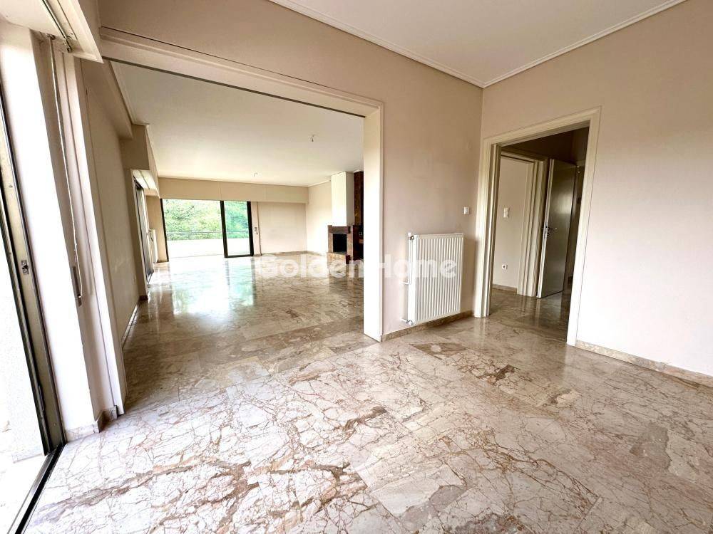 Χολ - Διάδρομος