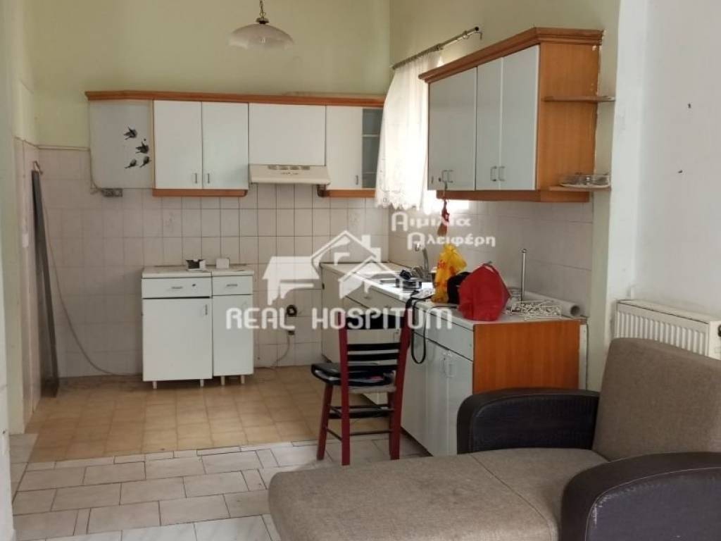 Σαλοκουζίνα