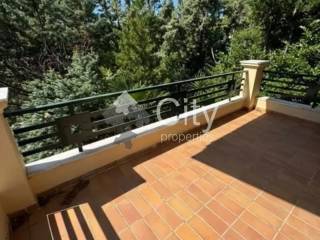 Θέα από μπαλκόνι