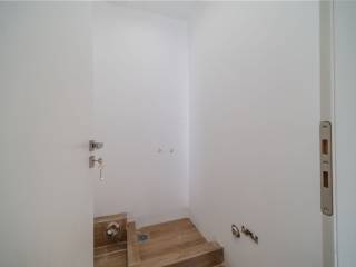 Αποθήκη - 2ο μπάνιο