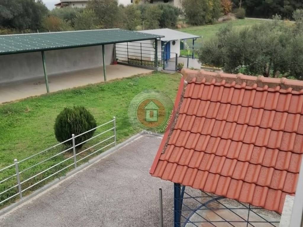 Θέα από μπαλκόνι