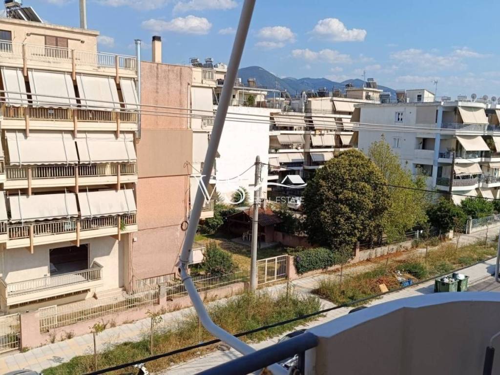 Θέα απο μπαλκόνι