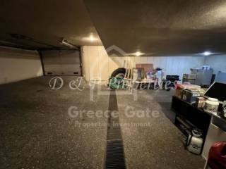 Υπόγειος χώρος στάθμευσης