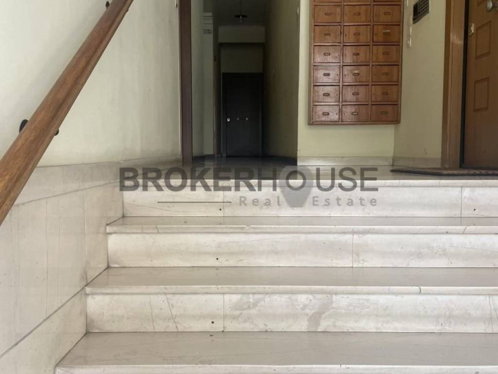 Είσοδος οικοδομής