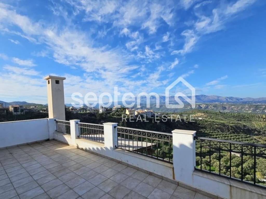 Θέα από μπαλκόνι