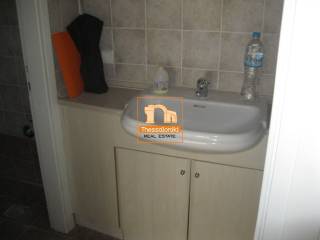 Πλ. Αντιγονιδών, Επαγγελματικός χώρος, 110 τ.μ.